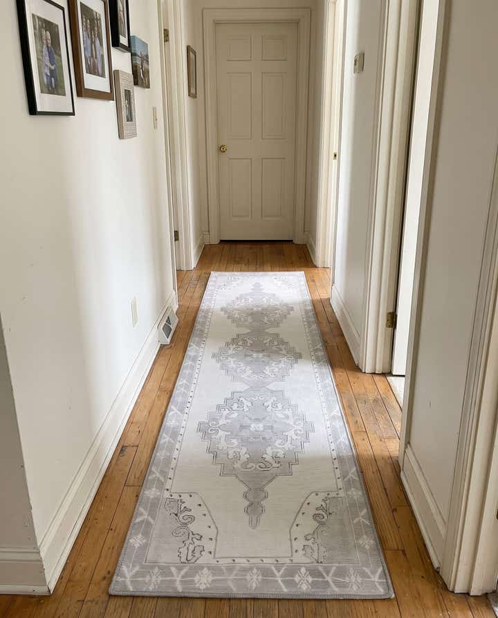 2' x 7' 10 Sanderson · Medallion Washable Rug, gray and white