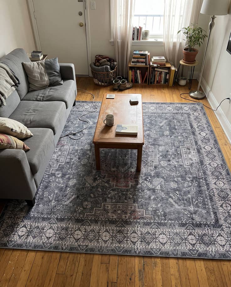 Detail image of 7' 10 x 7' 10 Cowper · Border Washable Rug, gray
