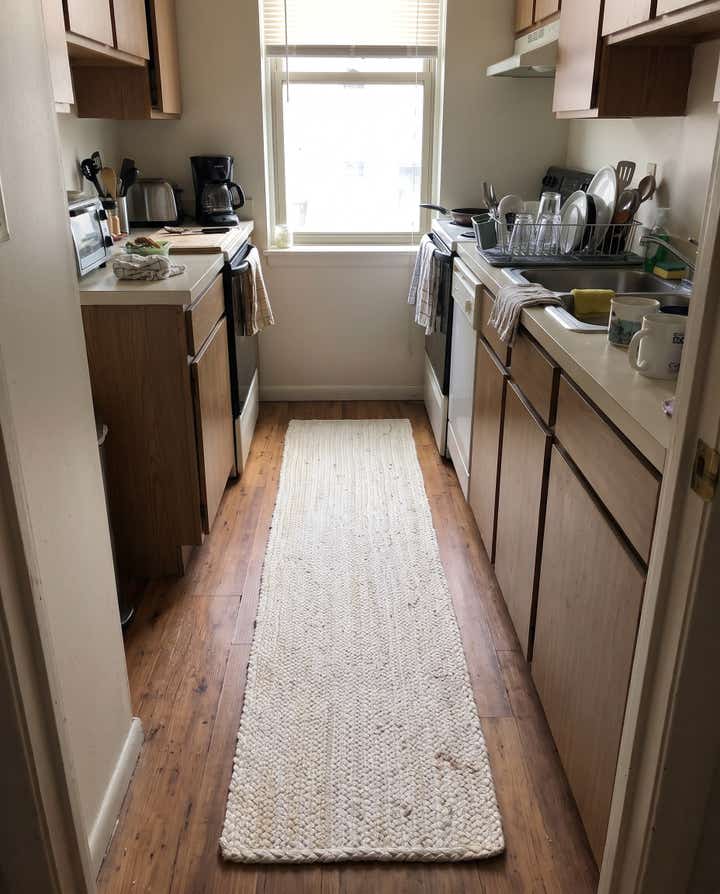 1' 2 x 10' Marlin · Striped Braided Jute Rug, white