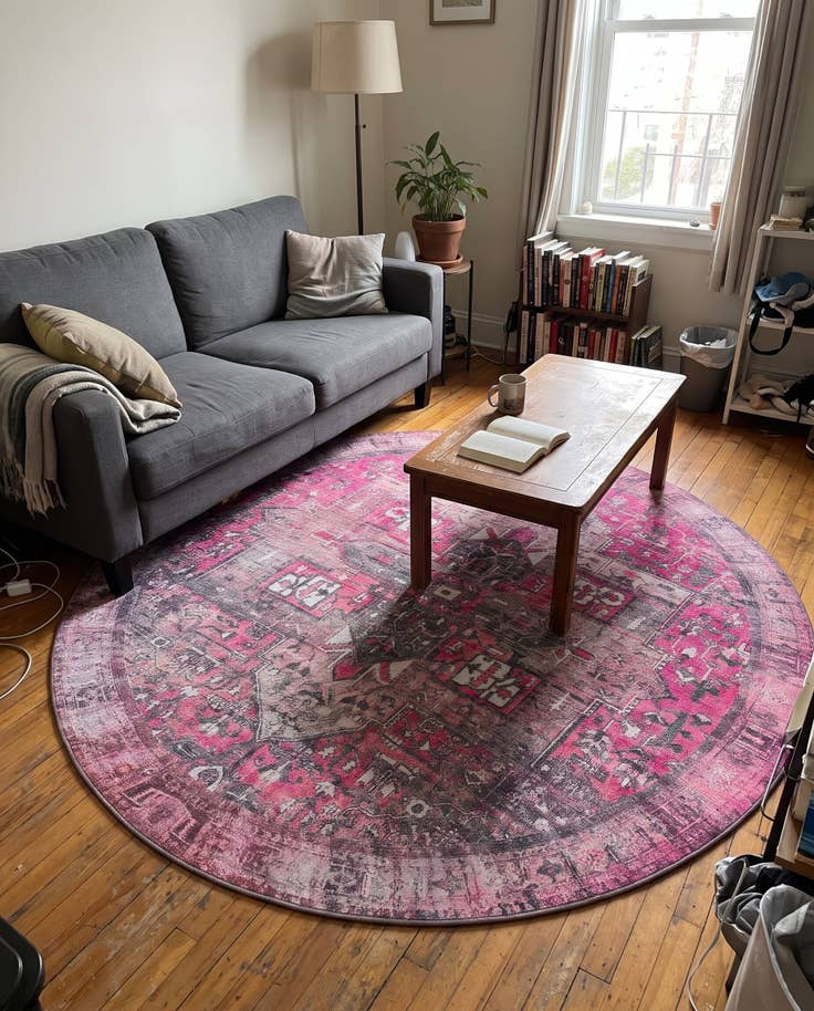 Detail image of 7' 6 x 7' 6 Clive · Border Washable Rug, pink