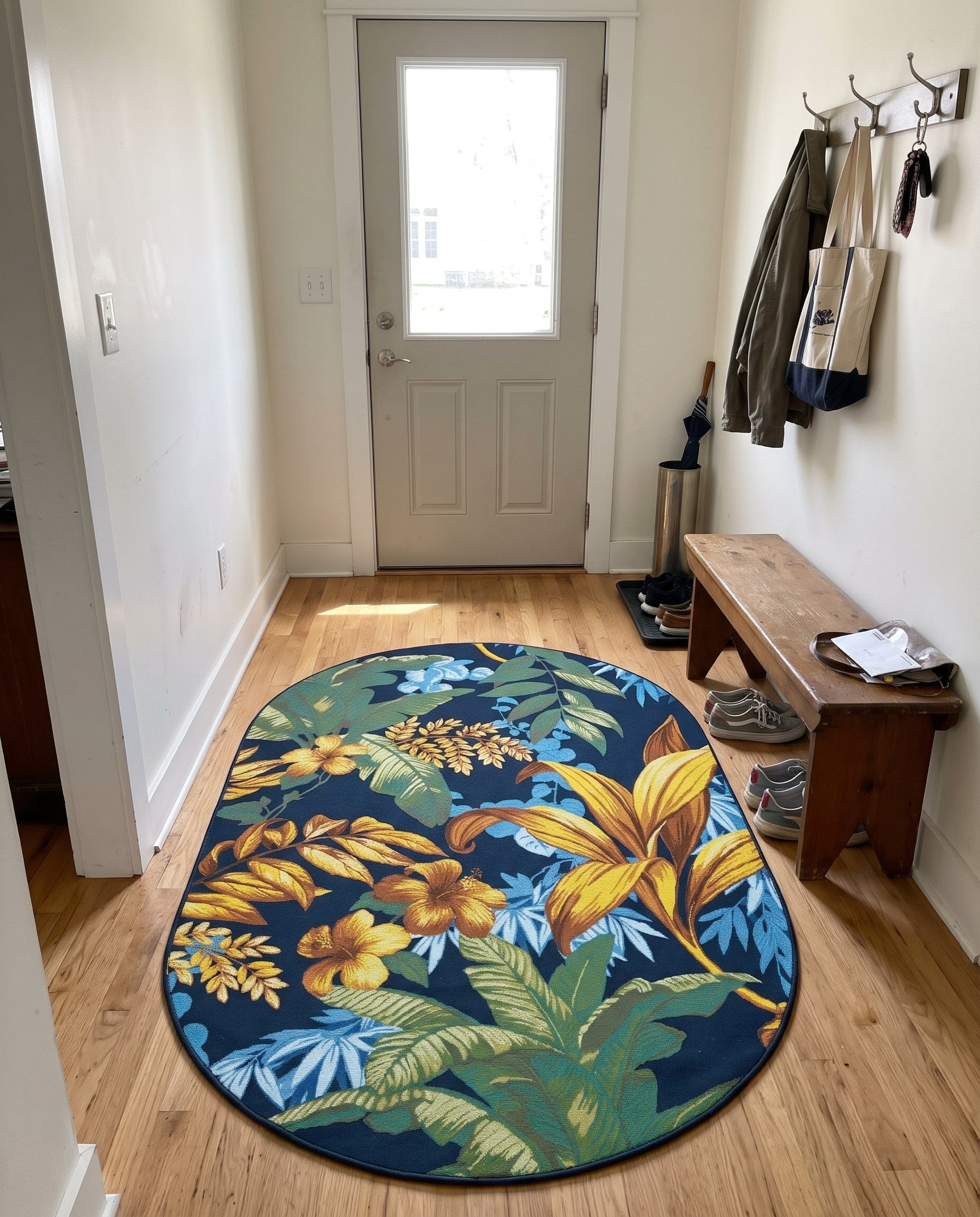 2' 2 x 3' Lomax · Tropical leaves Outdoor Rug, navy and gold