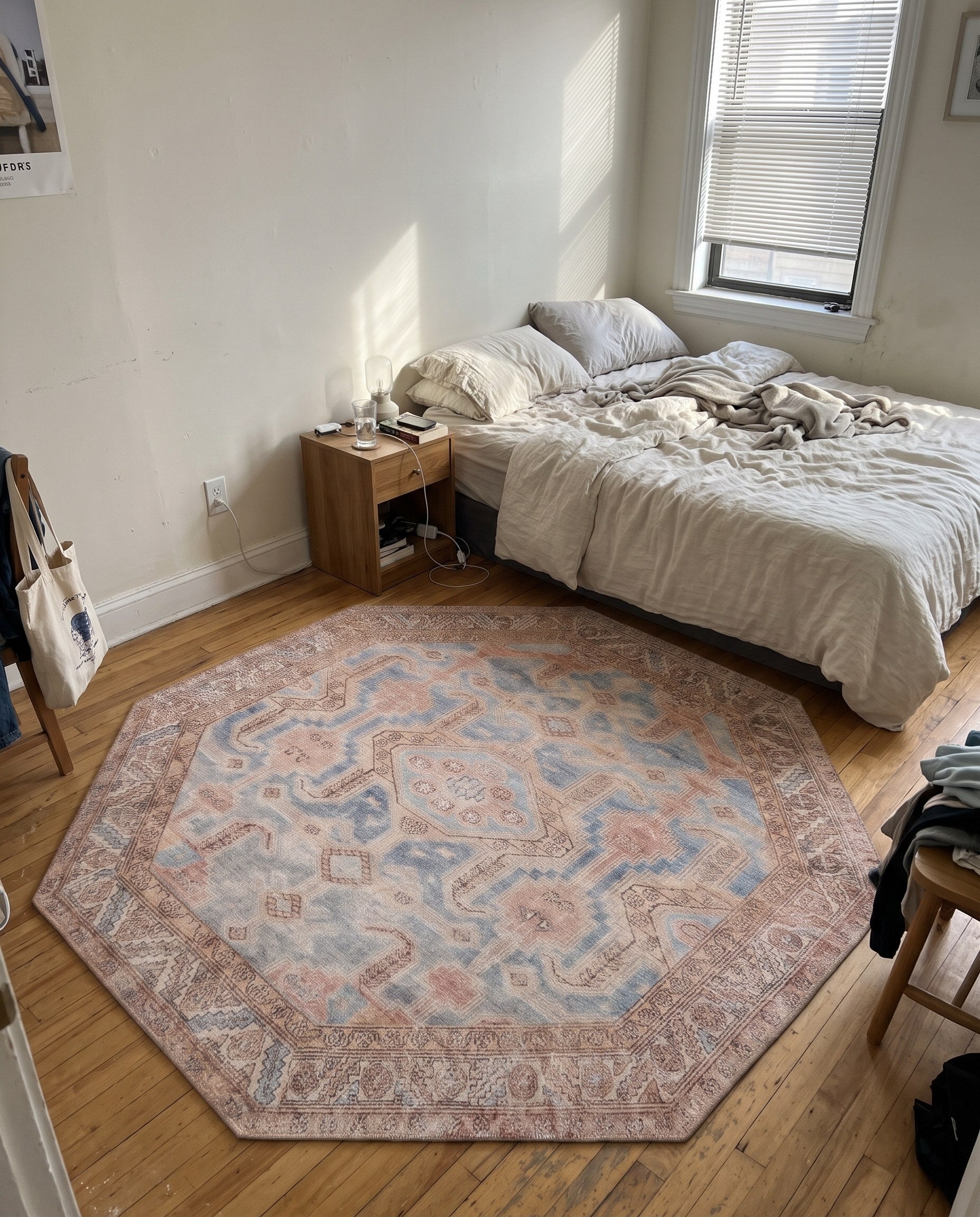 7' 6 x 7' 6 Walford · Medallion Washable Rug, blue and rust