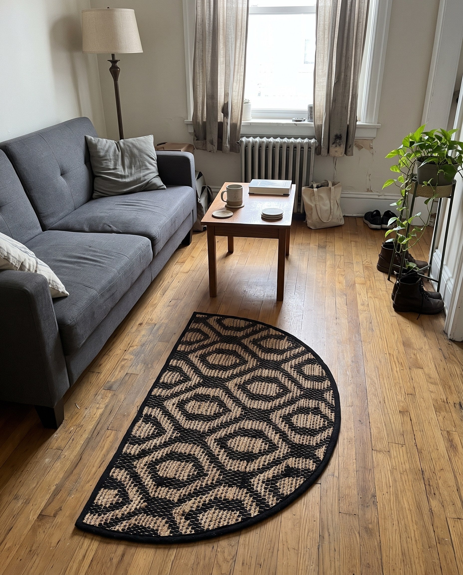 2' 2 x 3' 7 Hops · Diamond Chindi Rug