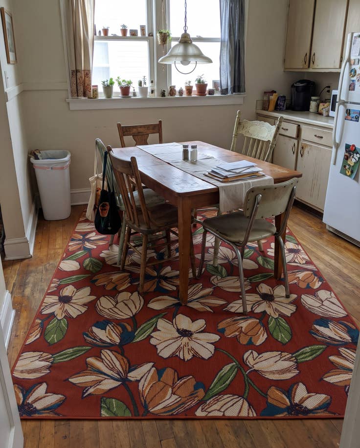 Detail image of 9' x 12' Lyndon · Floral Outdoor Rug, rust red and cream