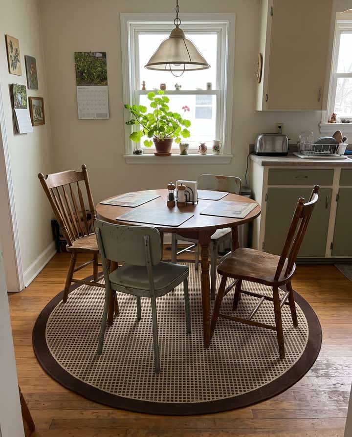 7' 10 x 7' 10 Gifford · Checkered Outdoor Rug, brown and ivory