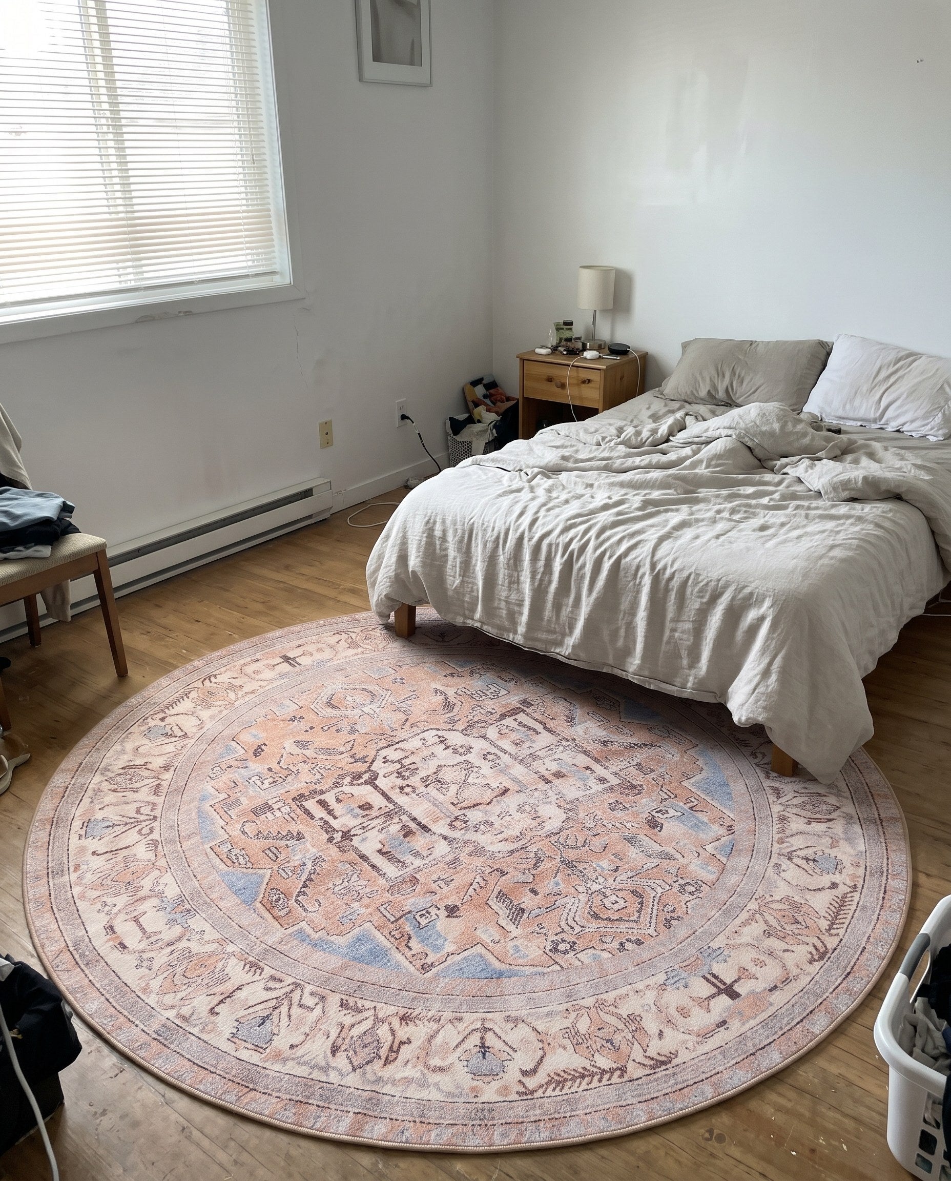 7' 7 x 7' 7 Boone · Medallion Washable Rug, blue and beige