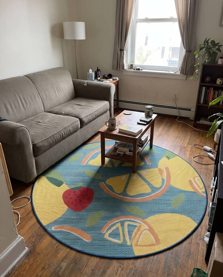 Detail image of 7' 10 x 7' 10 Masterson · Citrus fruit Outdoor Rug, blue and yellow