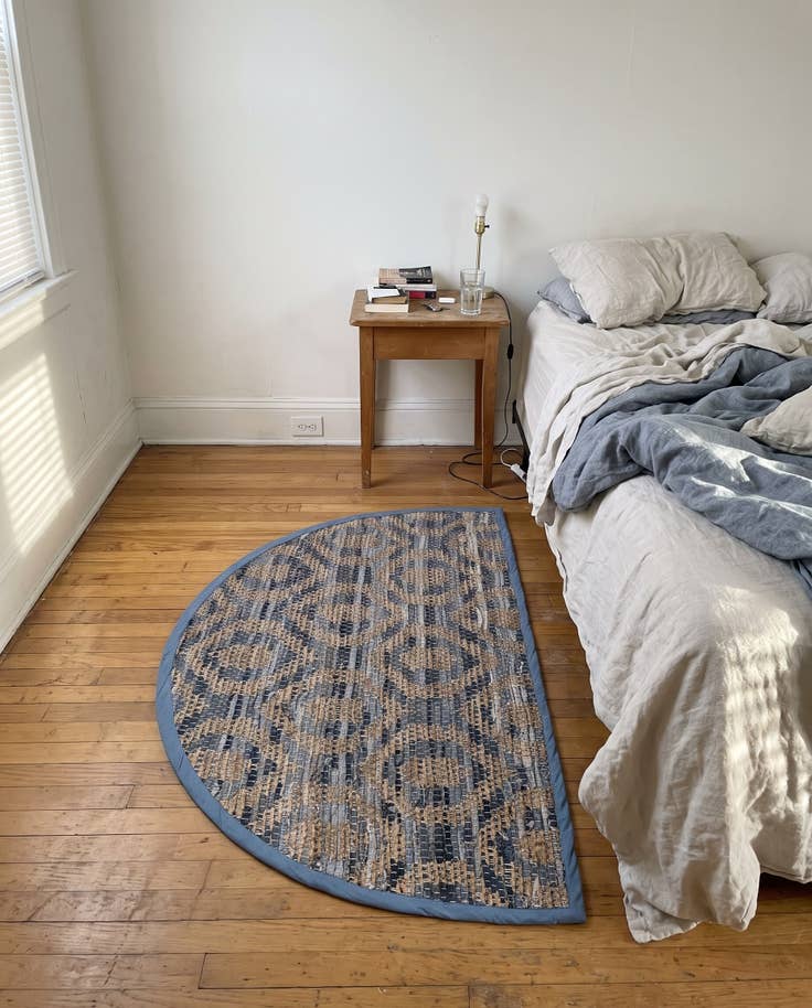 Detail image of 2' 2 x 3' 7 Hops · Lattice Chindi Rug, navy and natural