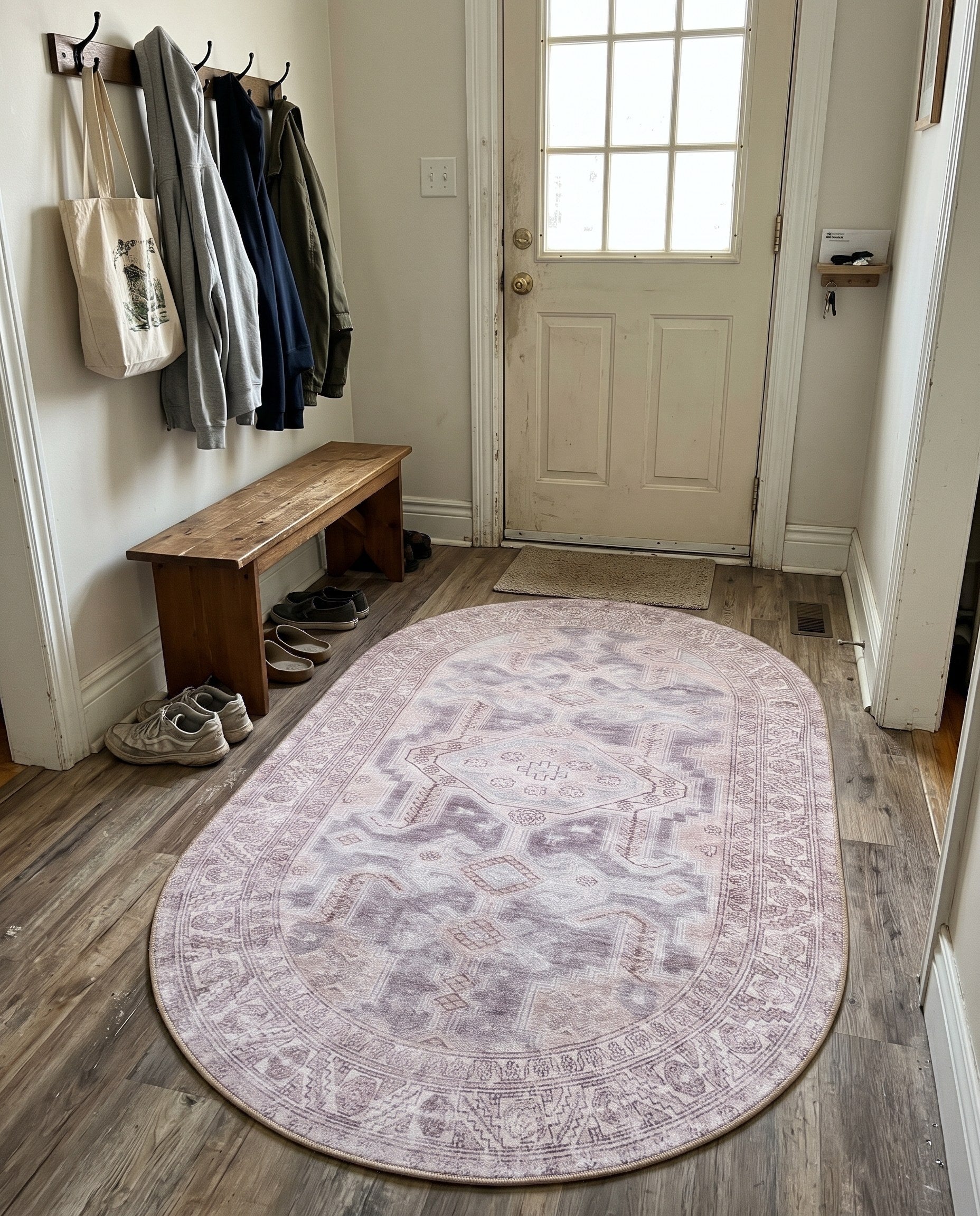 5' x 8' Walford · Faded medallion Washable Rug, gray and beige