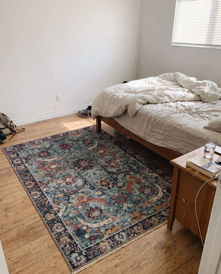 6' 1 x 9' Starr · Border Washable Rug, vintage green