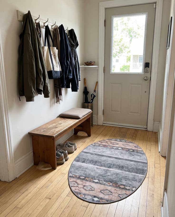 Detail image of 2' x 3' Dalton · Border Washable Rug, green