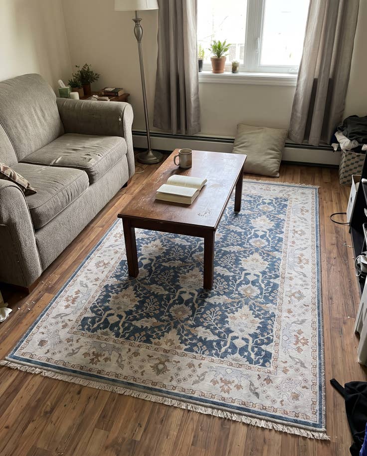 Detail image of 3' 6 x 5' 6 Hobson · Border Washable Rug, navy blue