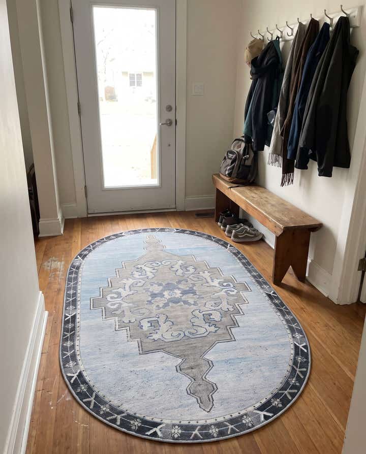 7' 6 x 10' 6 Sanderson · Medallion Washable Rug, blue and gray