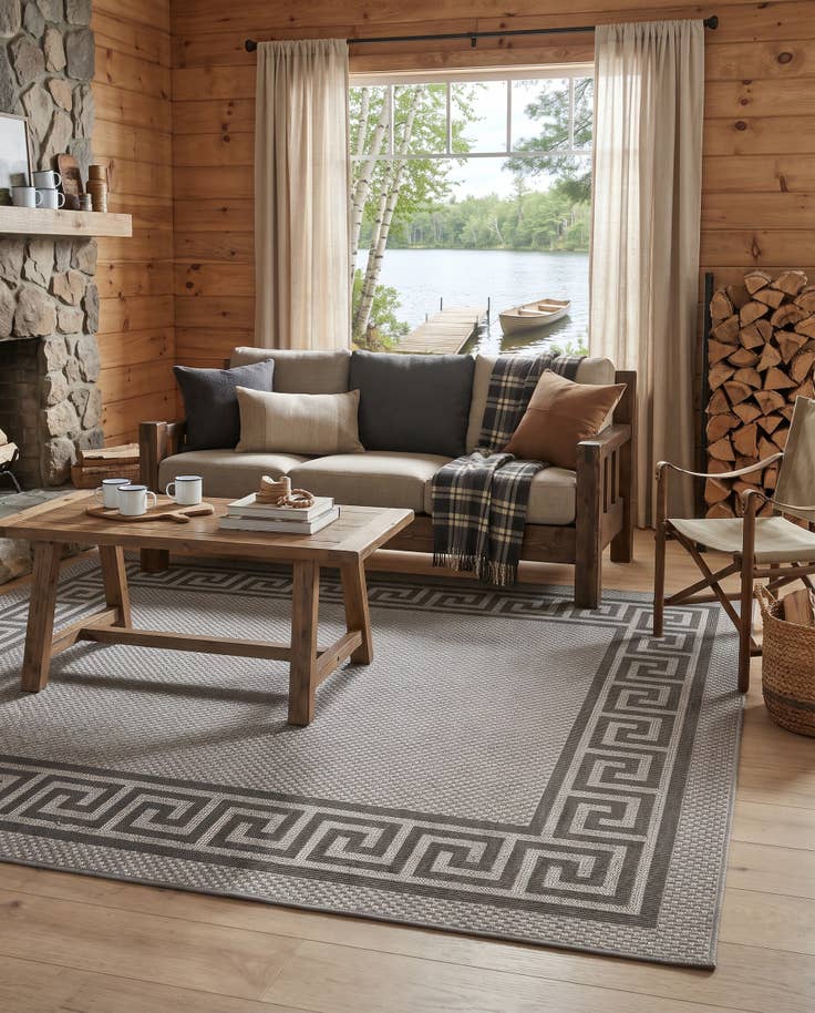 Detail image of 7' x 10' Easy-Clean Border Indoor / Outdoor Rug