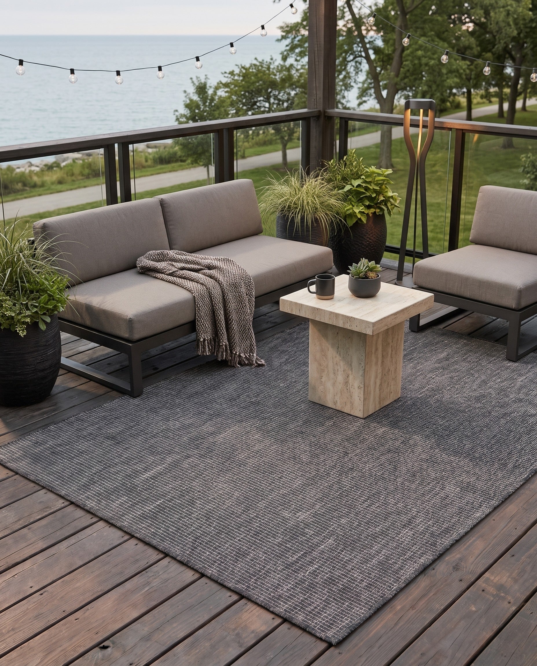 4' x 6' Easy-Clean Solid Indoor / Outdoor ...