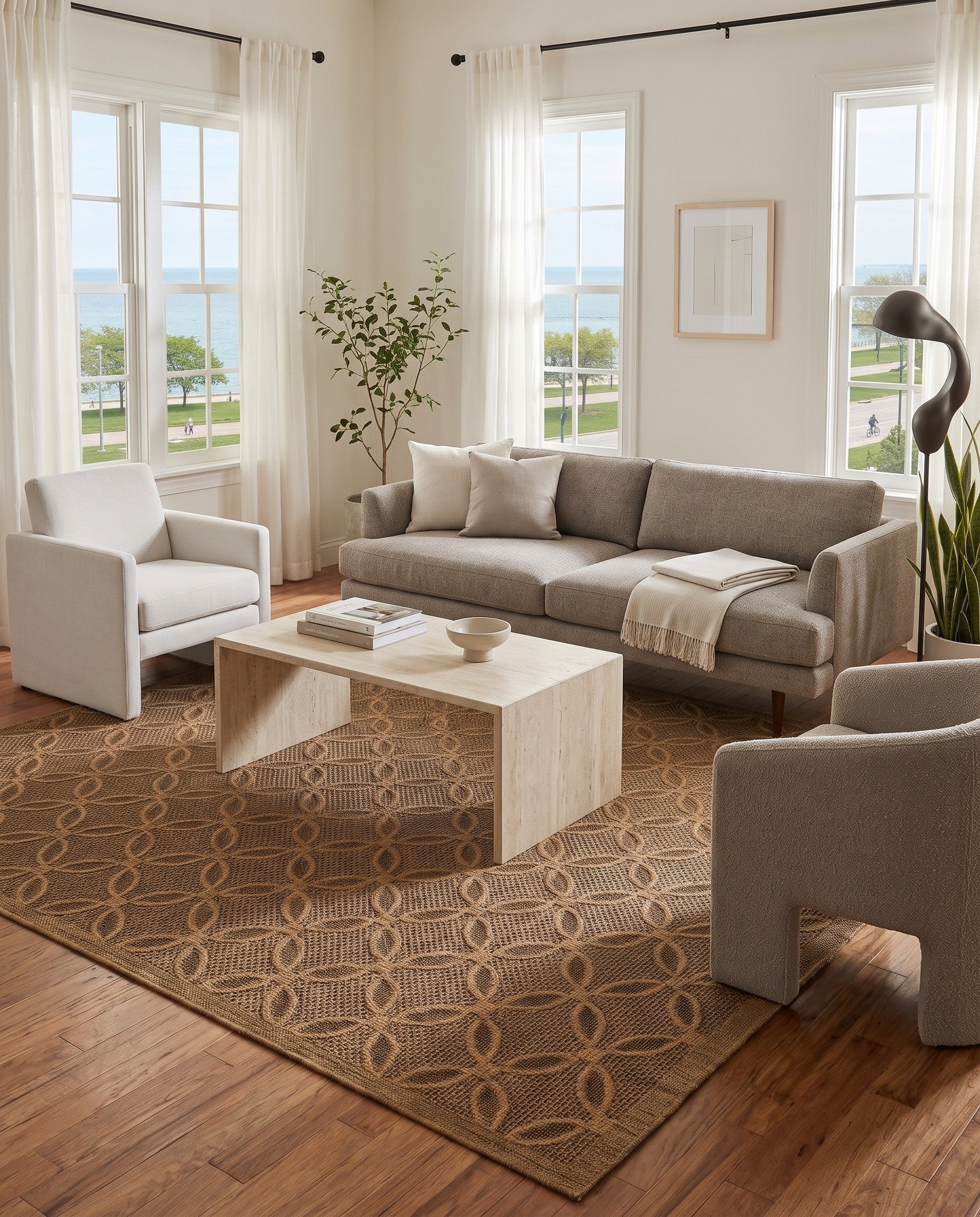 6' x 9' Easy-Clean Lattice Indoor / Outdoor Rug