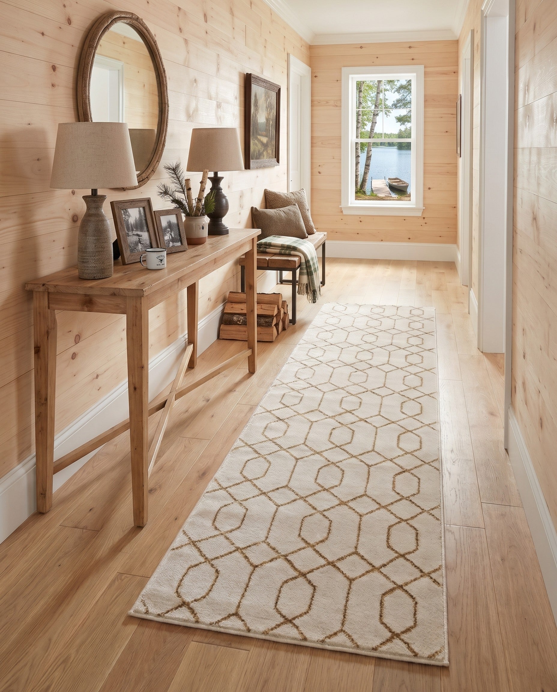 2' x 10' Marilyn Monroe™ Glam Trellis Runner Rug