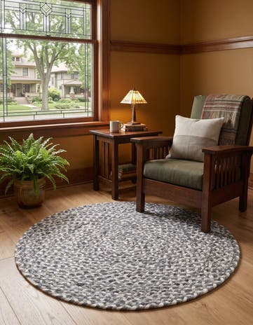 Gray Handmade Braided Chindi Round Rug