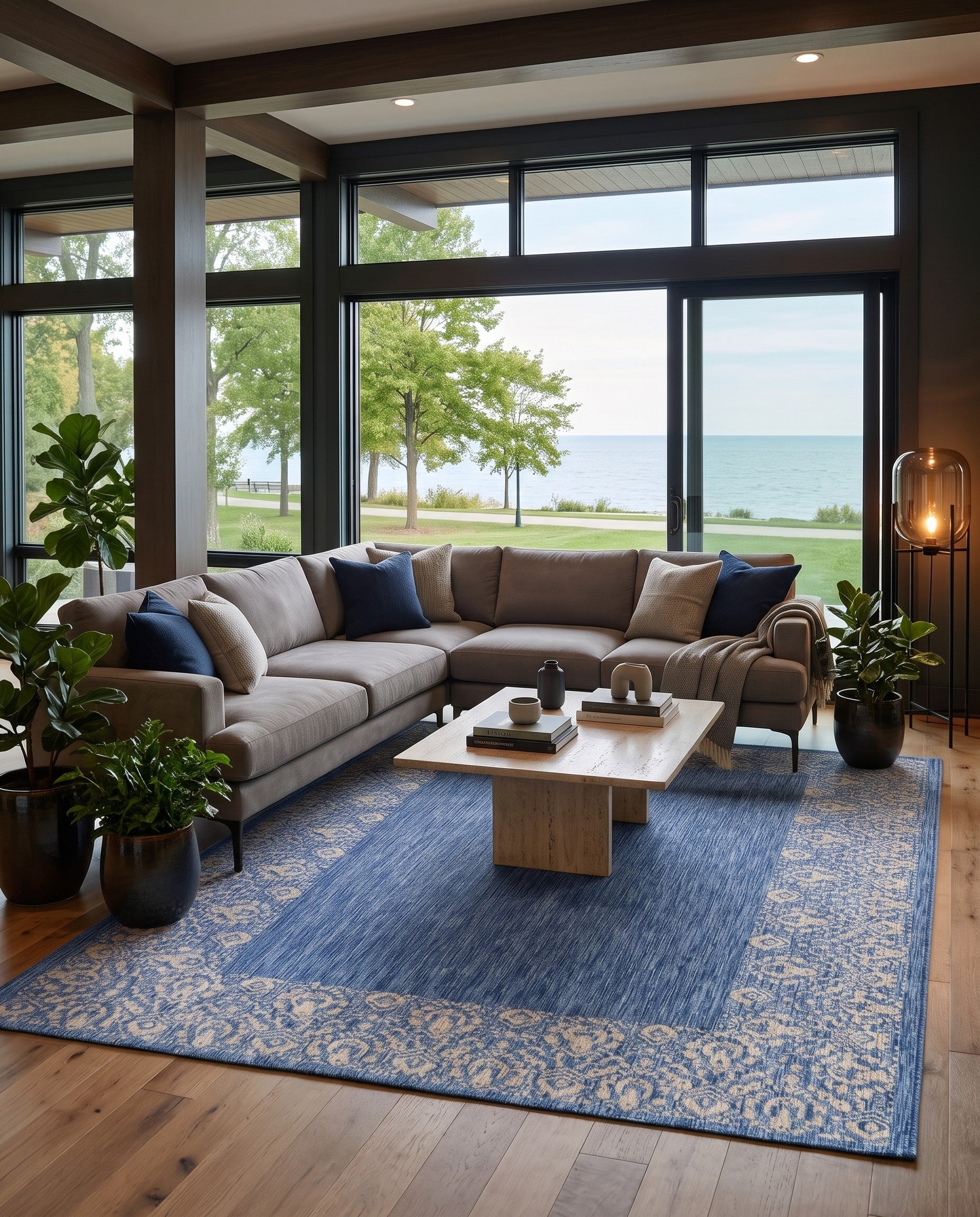 7' 10 x 11' Easy-Clean Border Indoor / Outdoor Rug