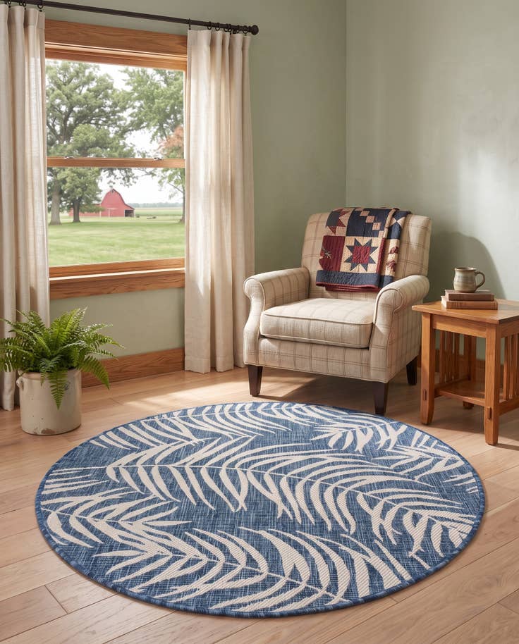 Detail image of 4' x 4' Easy-Clean Botanical Indoor / Outdoor Round Rug