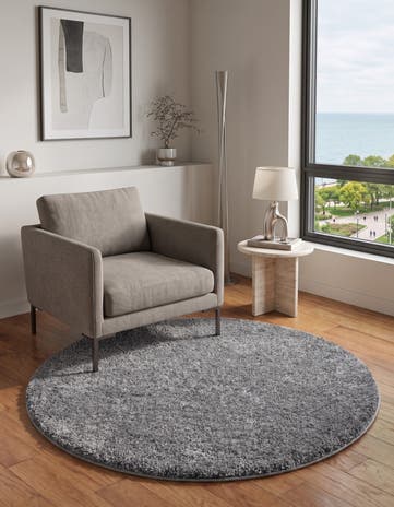 3' 3 x 3' 3 Soft Solid Shag Round Rug