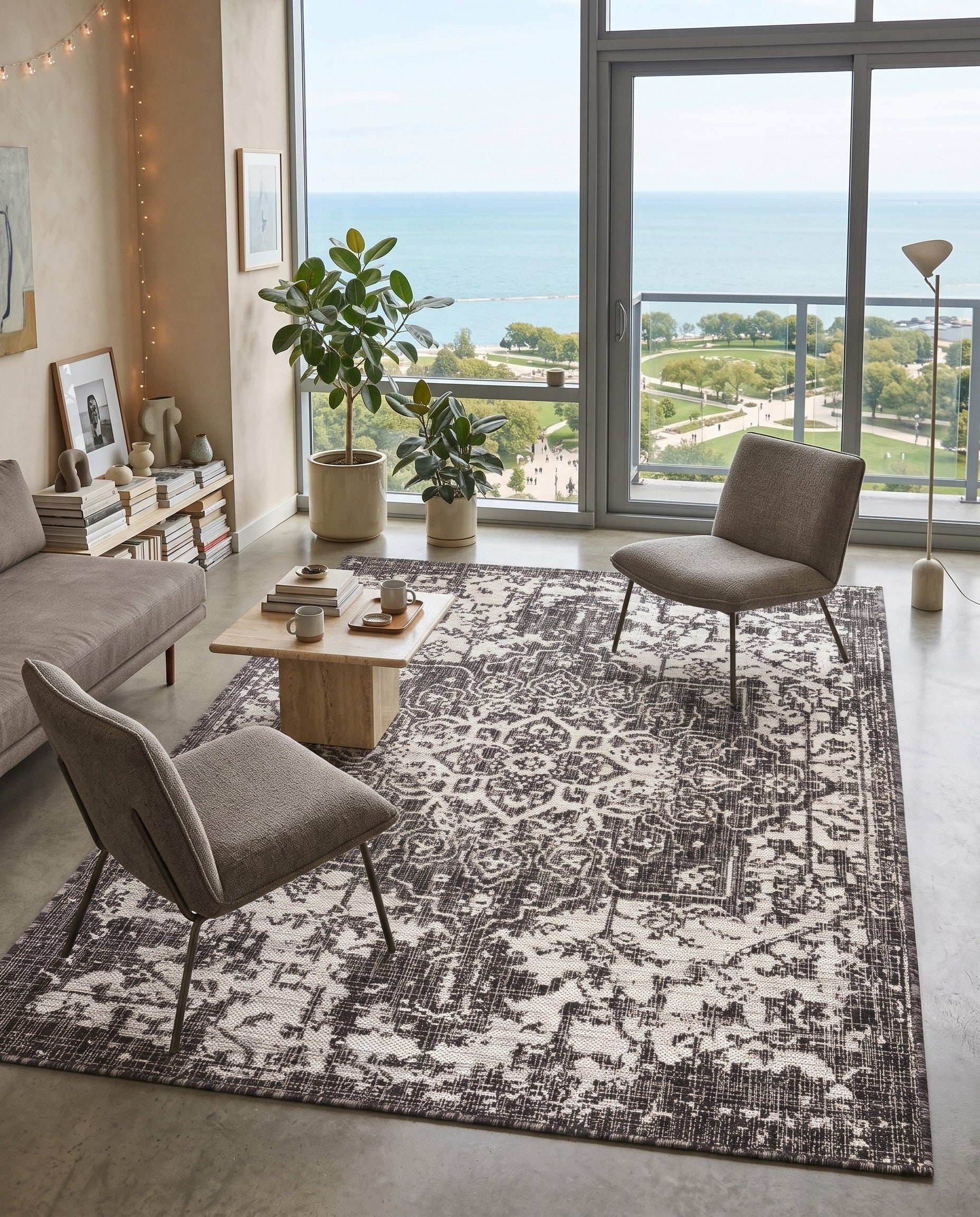4' x 6' Easy-Clean Jill Zarin Dubai Indoor / Outdoor Rug