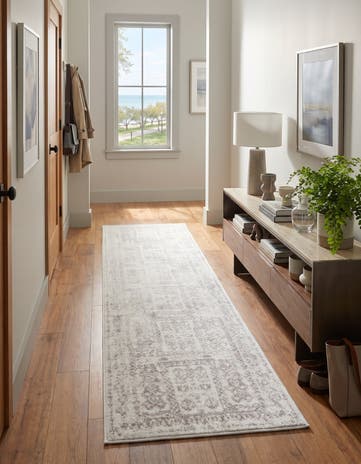 2' x 8' Oxford Runner Rug
