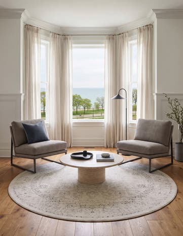 White Isabella Fairchild Round Rug