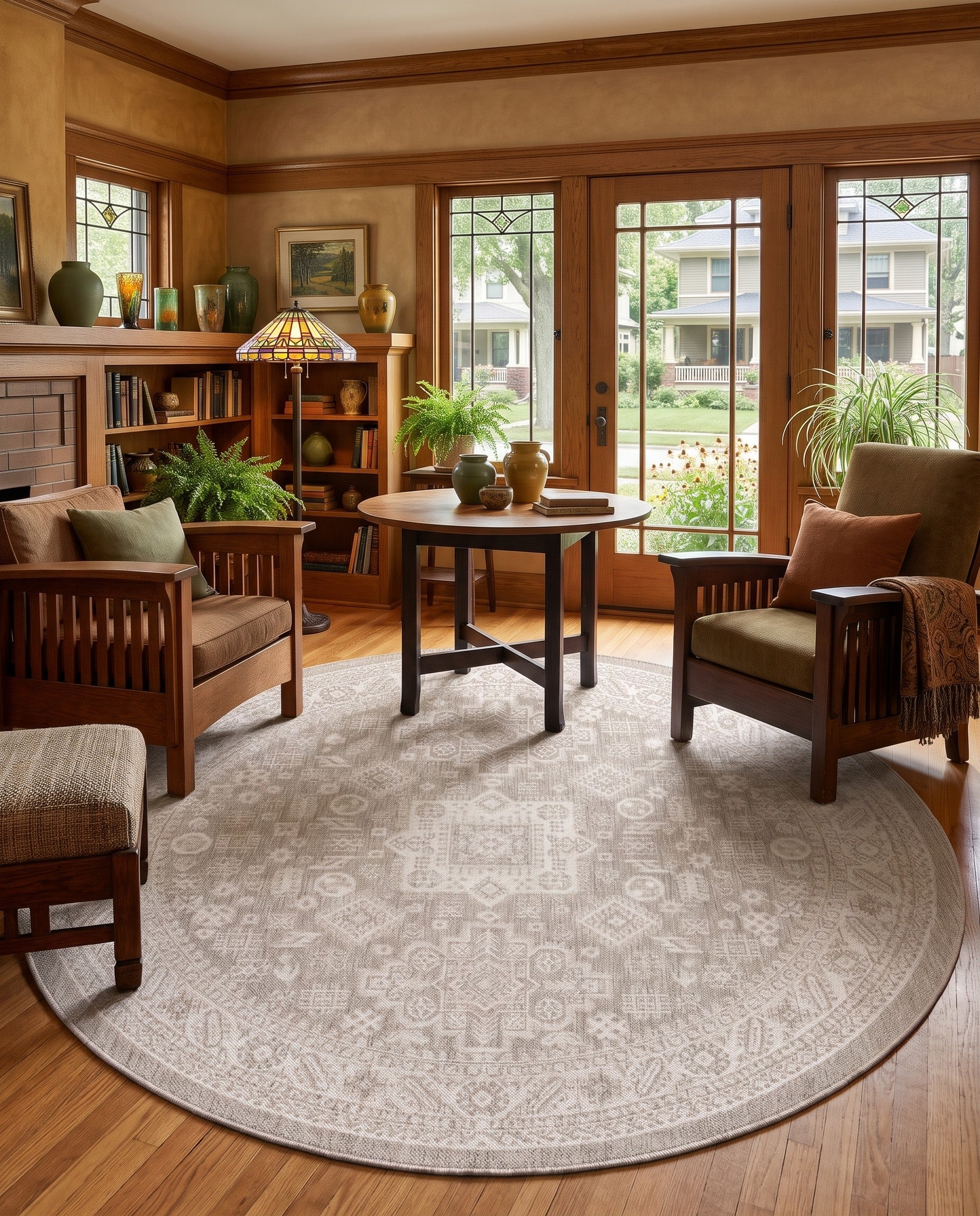 Light Gray Easy-Clean Aztec Indoor / Outdoor Round Rug
