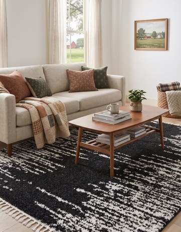 Black and White Serenity Shag Rug