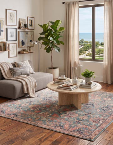 5' 3 x 5' 3 Washable Nostalgia Square Rug