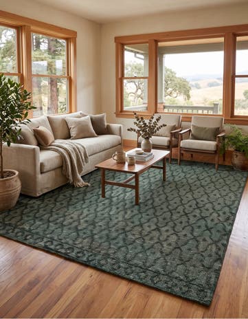 Hunter Green Hand Woven Larsa Jute Rug