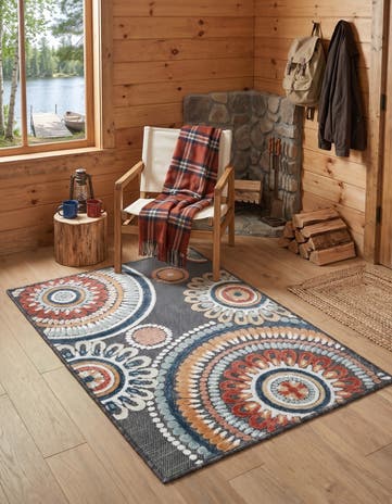 Black Easy-Clean Botanical Indoor / Outdoor Rug