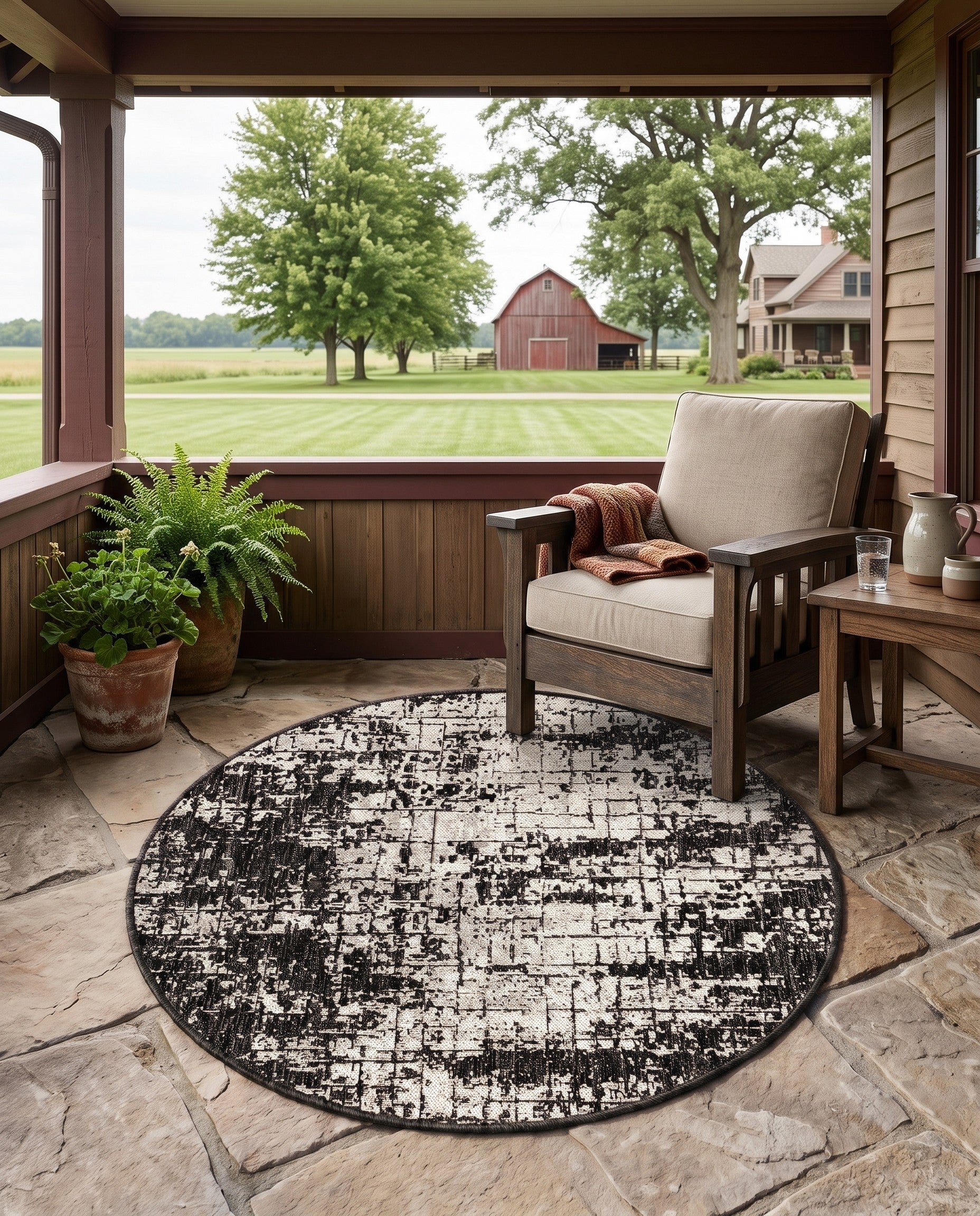 Black and White Easy-Clean Modern Indoor / Outdoor Round Rug