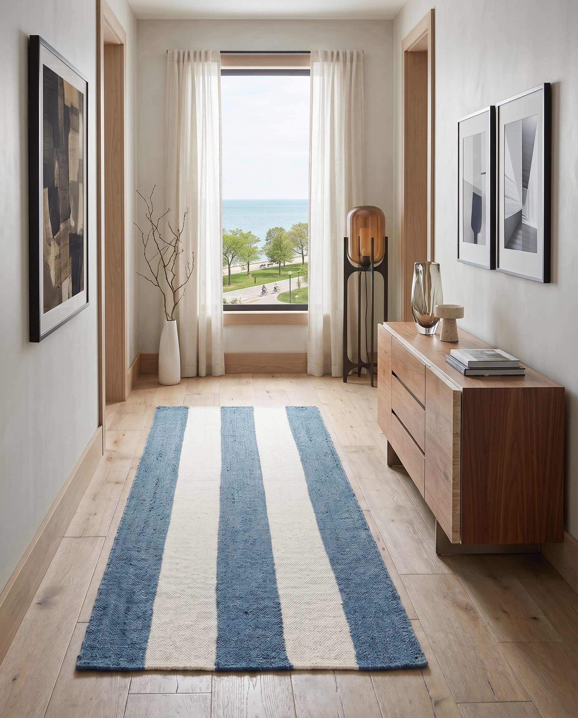 2' 7 x 10' Hand Woven Jill Zarin Hamptons Runner Rug