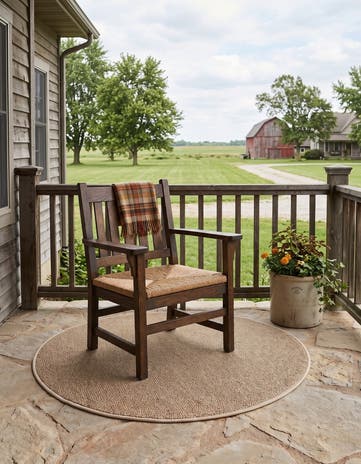 Beige Easy-Clean Shorelark Solid Indoor / Outdoor Round Rug