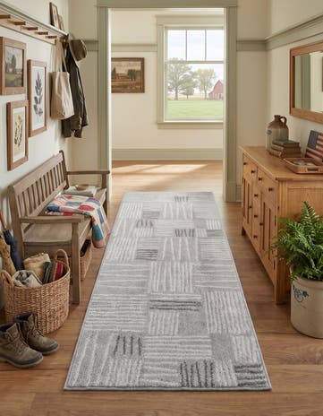 Gray Hanahan Runner Rug