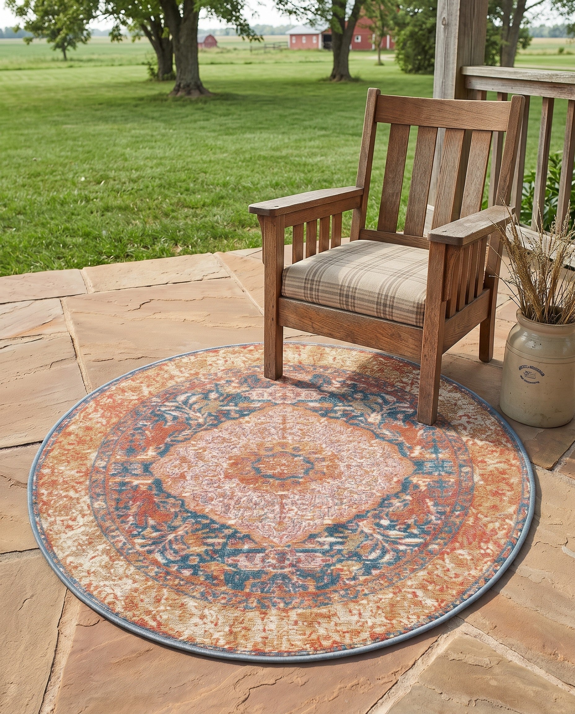 3' x 3' Easy-Clean Traditional Indoor / Outdoor Round Rug