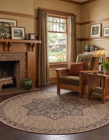 6' x 6' Easy-Clean Traditional Indoor / Outdoor Round Rug
