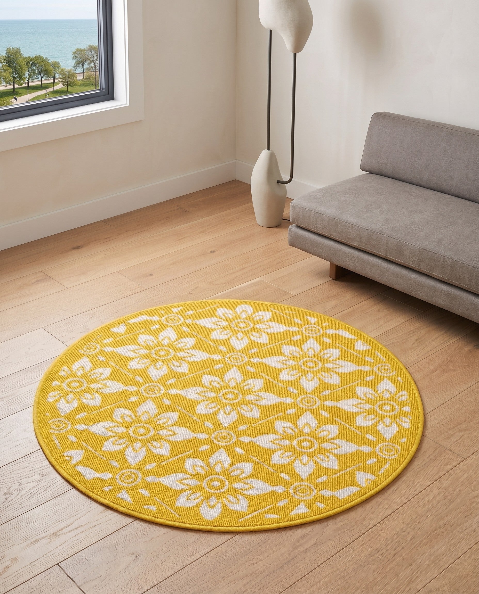 3' x 3' Easy-Clean Lattice Indoor / Outdoor Round Rug