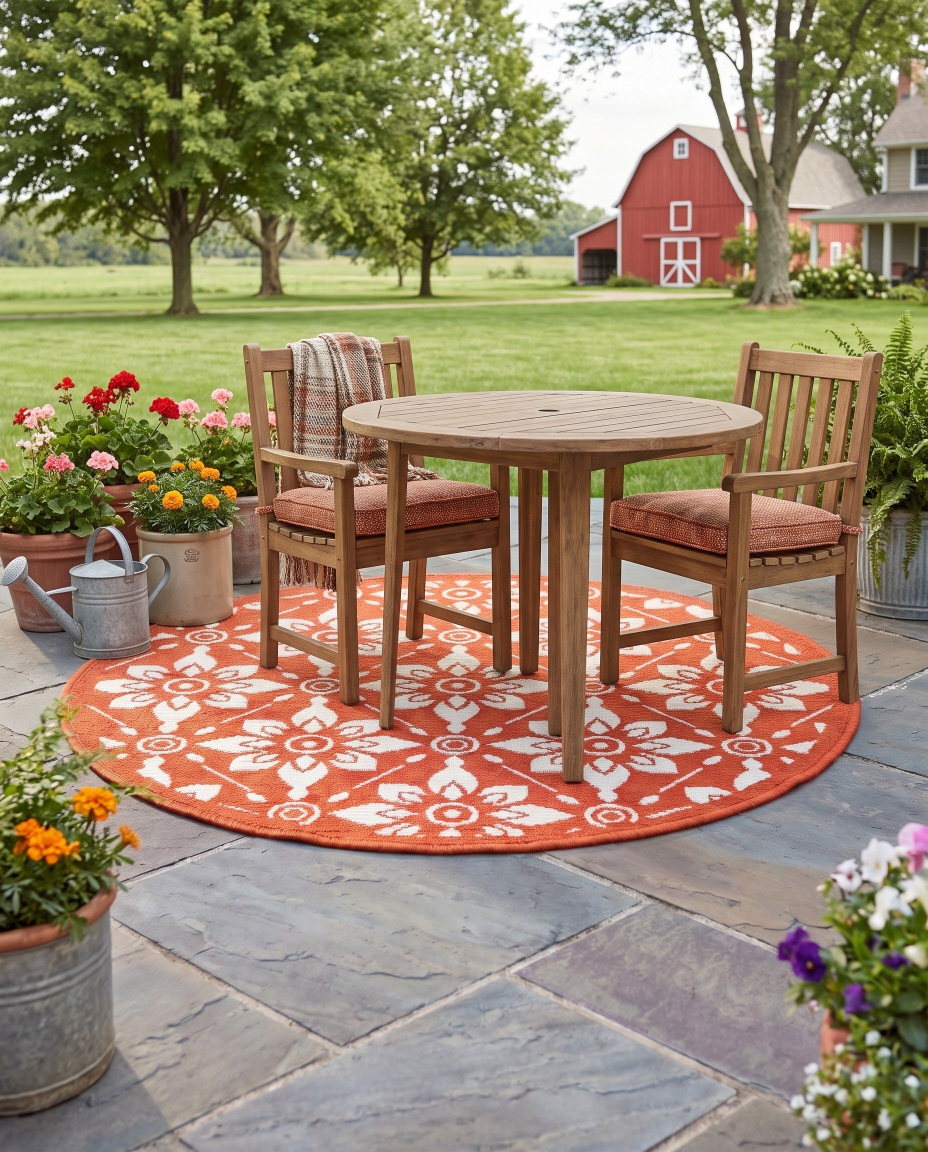 3' x 3' Easy-Clean Lattice Indoor / Outdoor Round Rug