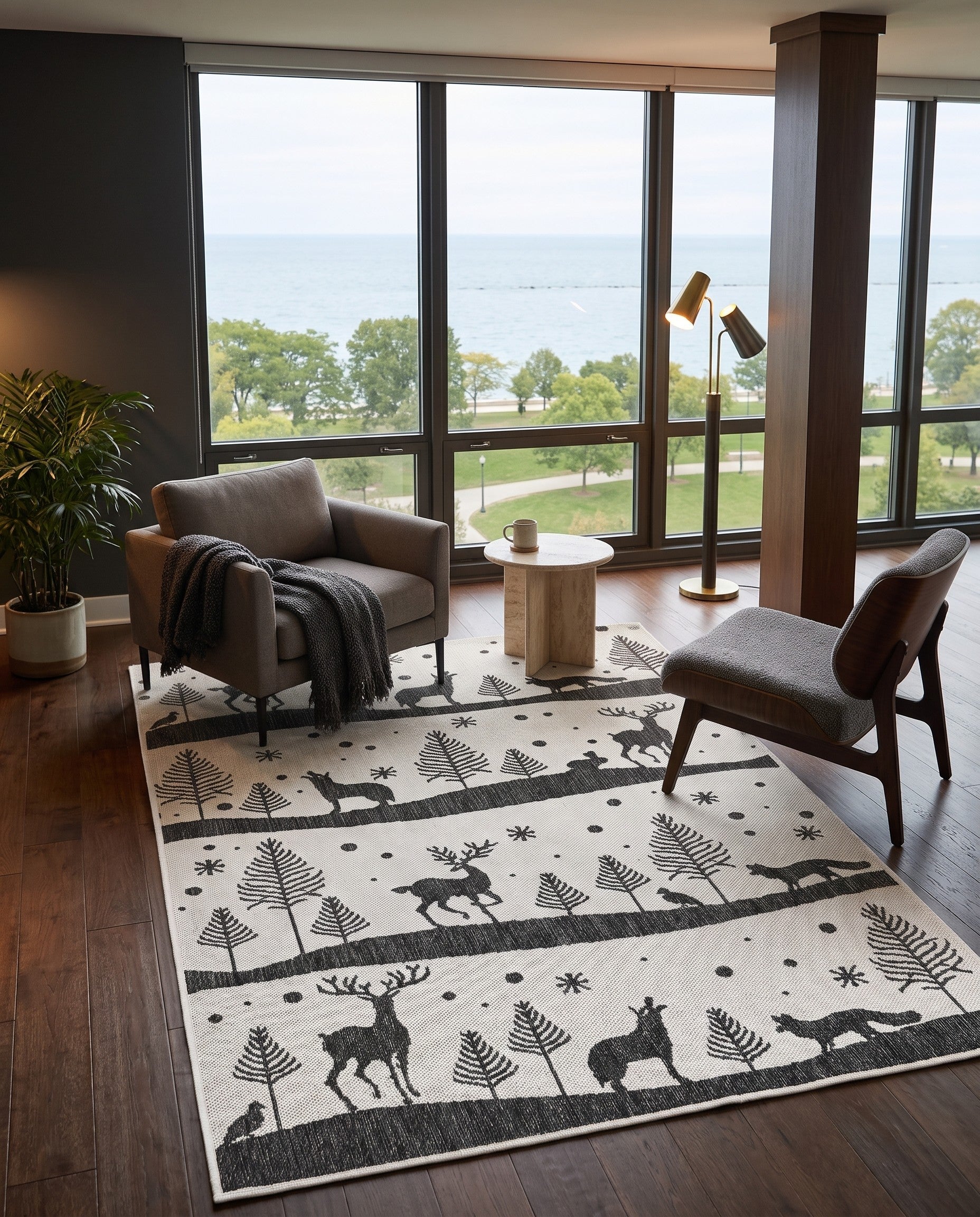 Black and White Easy-Clean Holiday Indoor / Outdoor Rug