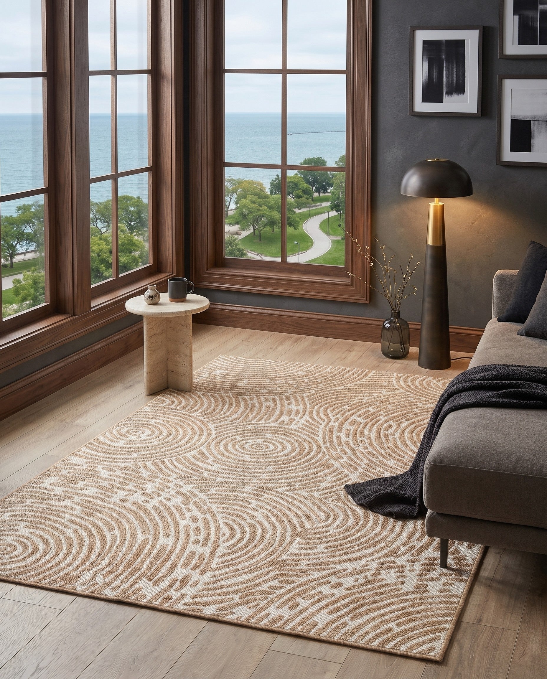 4' x 6' Easy-Clean Modern Indoor / Outdoor Rug