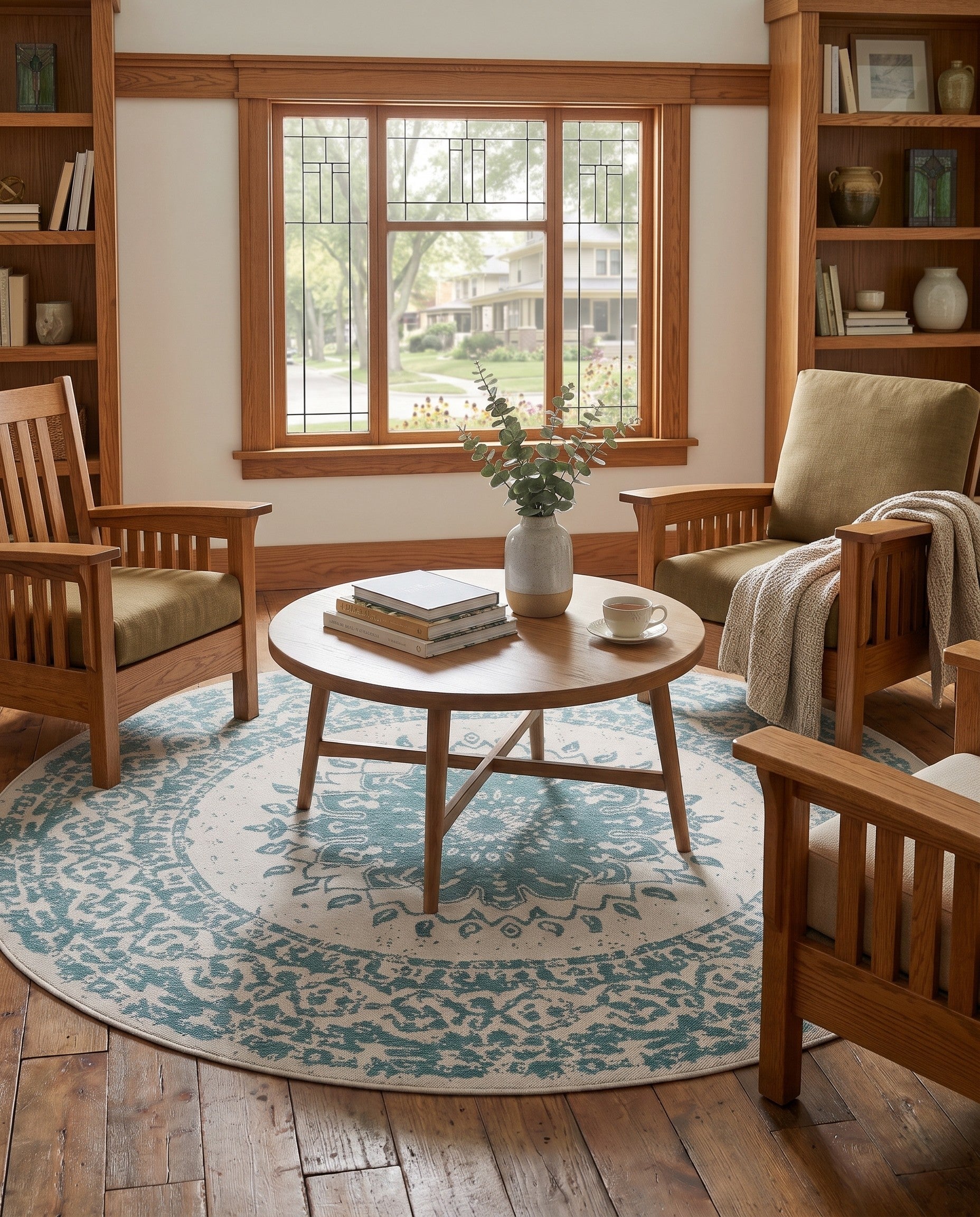 7' 10 x 7' 10 Easy-Clean Norwood Traditional Indoor / Outdoor Round Rug