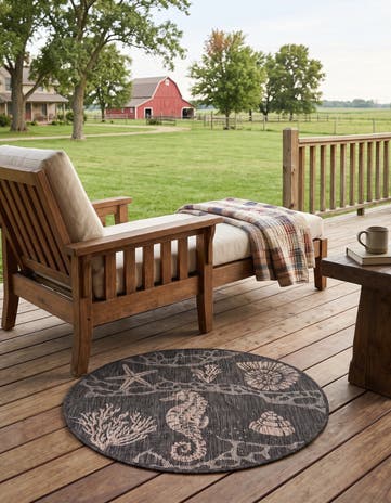 3' x 3' Easy-Clean Coastal Indoor / Outdoor Round Rug