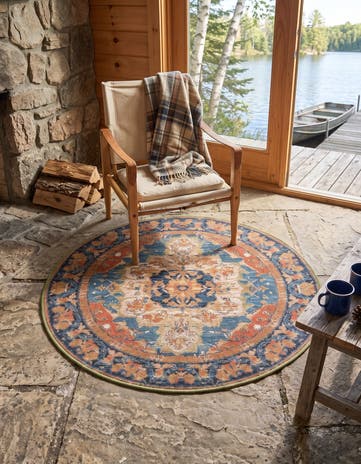 3' x 3' Easy-Clean Traditional Indoor / Outdoor Round Rug