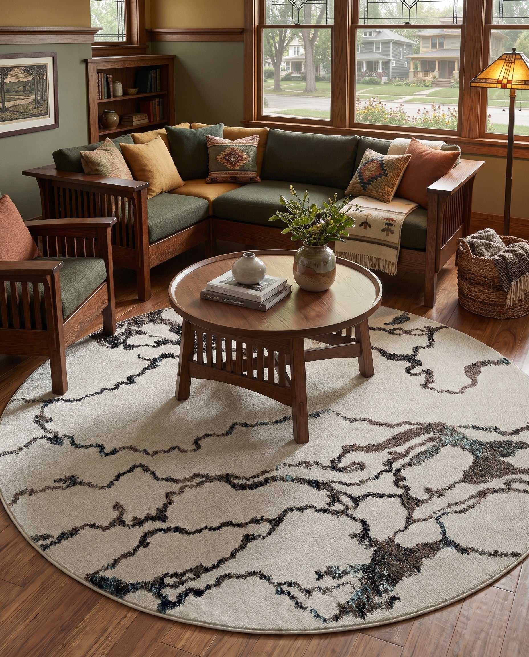 Ivory Madeline Round Rug