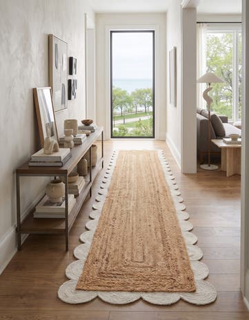 Ivory and Natural Handmade Scallop Braided Jute Runner Rug