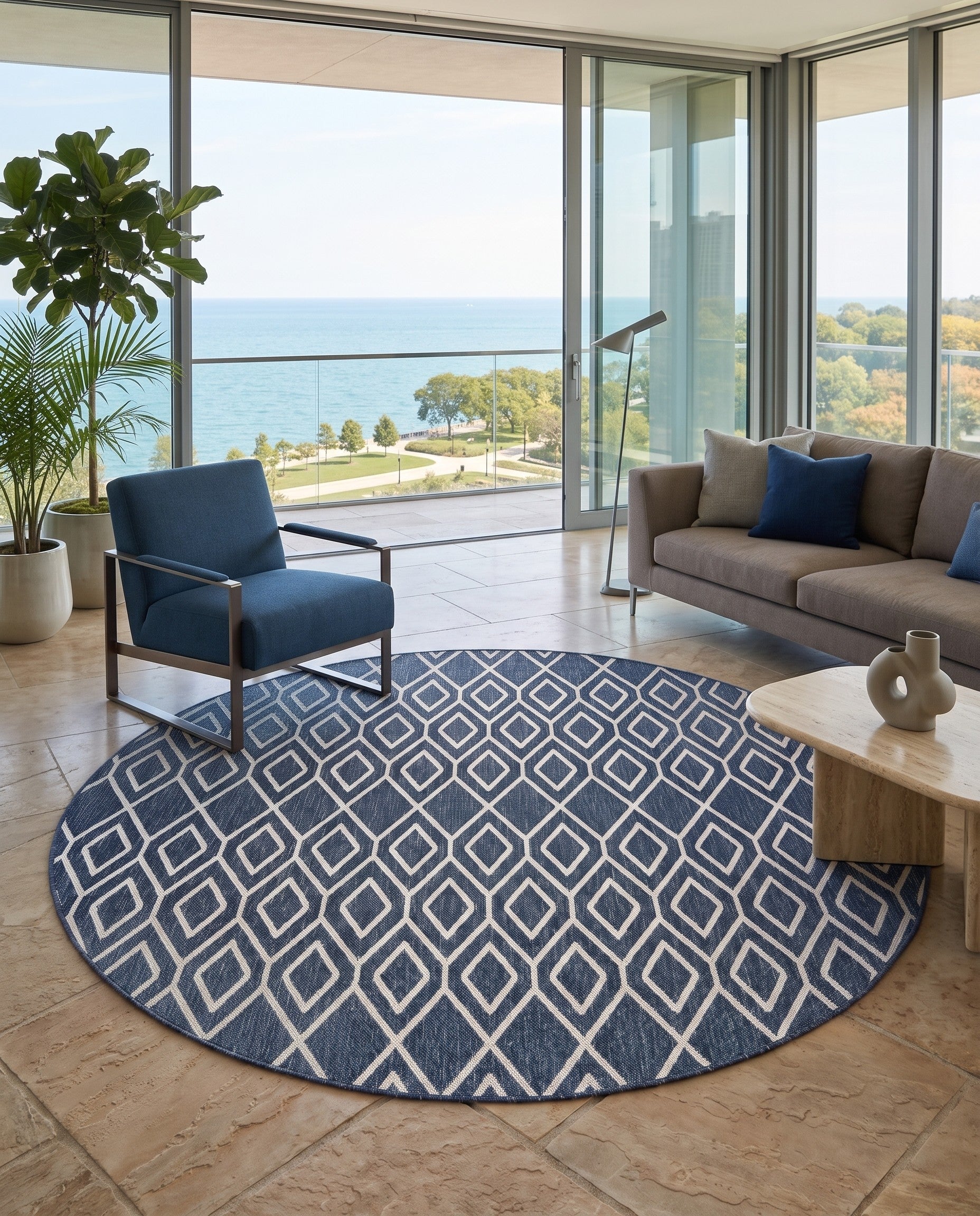 Blue Easy-Clean Jill Zarin Indoor / Outdoor Round Rug