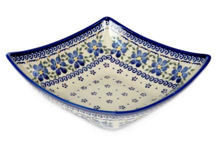 Detail image of Vena Spring Blossom Medium Serving Piece — Polish Pottery